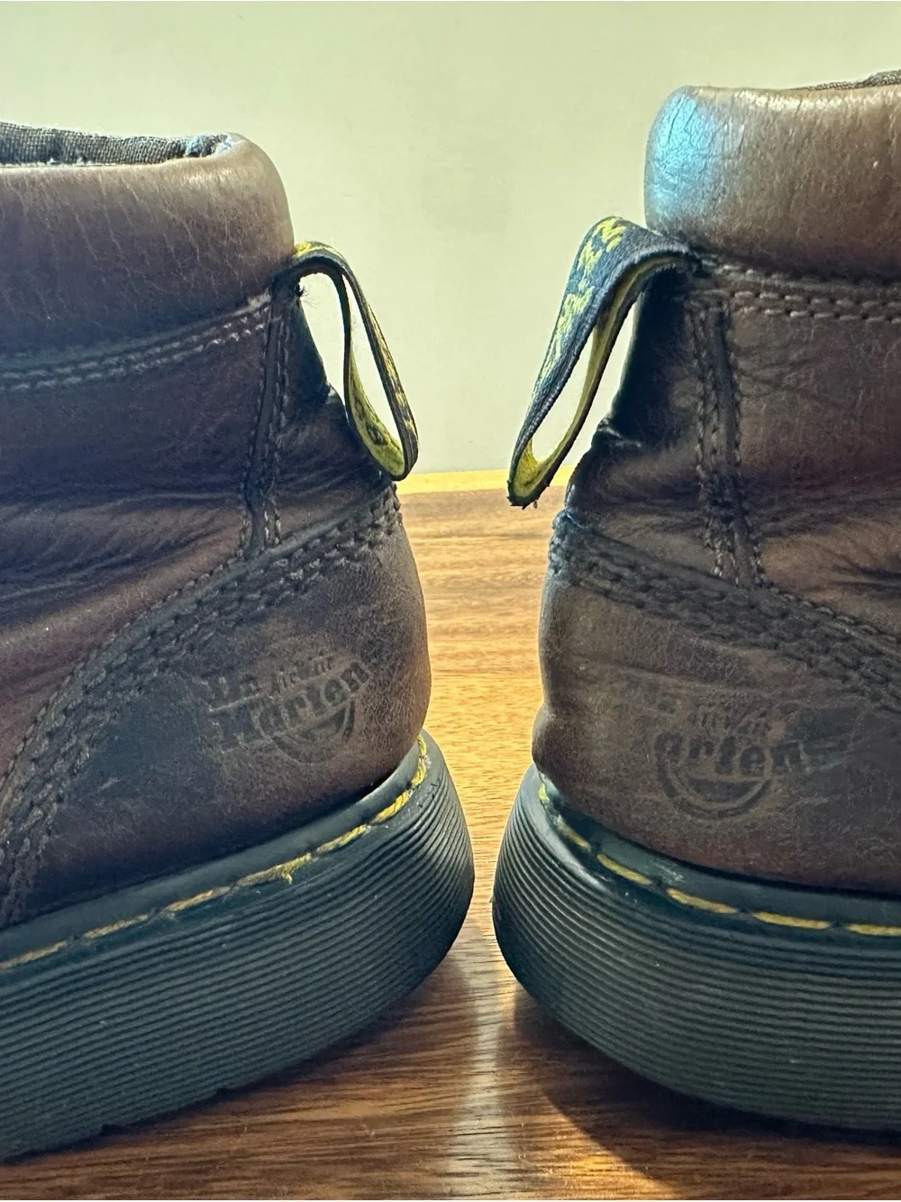 Vtg 90s Dr. Marten 8A69 Brown Leather Ankle Boots Made In England Men UK 9 US 10